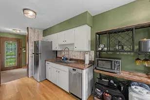 1331 N Indigo Dr, Mount Prospect, IL 60056 - Photo 9