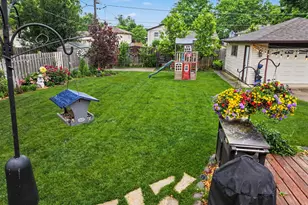 1331 N Indigo Dr, Mount Prospect, IL 60056 - Photo 25