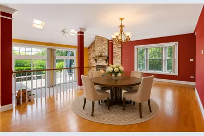323 N Pleasant Road, Lake Zurich, IL 60047 - Photo 11