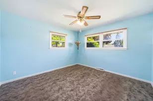 498 Gilbert Dr, Wood Dale, IL 60191 - Photo 13
