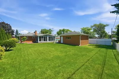 498 Gilbert Drive, Wood Dale, IL 60191 - Photo 23