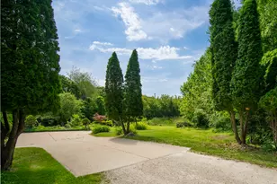 951 26th St, Lasalle, IL 61301 - Photo 11