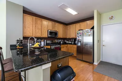 749 Dillon Court, Grayslake, IL 60030 - Photo 11