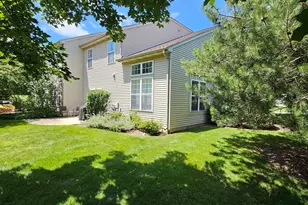 749 Dillon Ct, Grayslake, IL 60030 - Photo 19