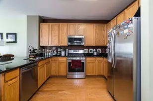 749 Dillon Ct, Grayslake, IL 60030 - Photo 9