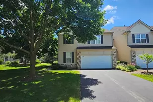 749 Dillon Ct, Grayslake, IL 60030 - Photo 3