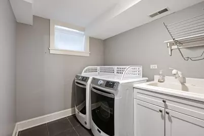 [Address not provided], Kenilworth, IL 60043 - Photo 43