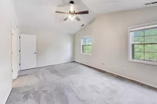 426 Elizabeth Dr, Wood Dale, IL 60191 - Photo 13