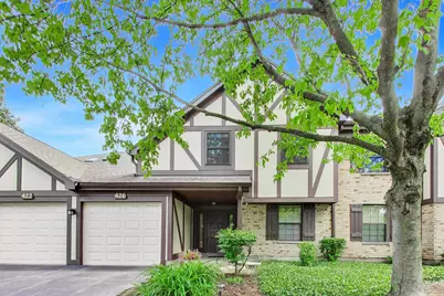 426 Elizabeth Drive #C, Wood Dale, IL 60191 - Photo 1