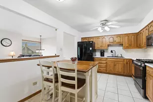 10629 Lynn Dr, Orland Park, IL 60467 - Photo 9