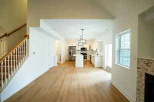 1401 174th St, East Hazel Crest, IL 60429 - Photo 9