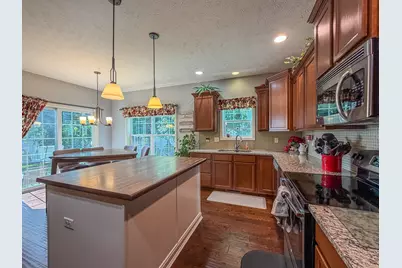 3907 Boulder Ridge Drive, Champaign, IL 61822 - Photo 11
