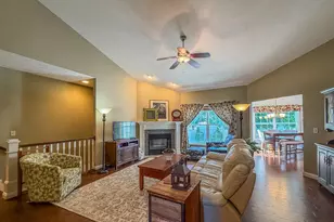3907 Boulder Ridge Dr, Champaign, IL 61822 - Photo 5