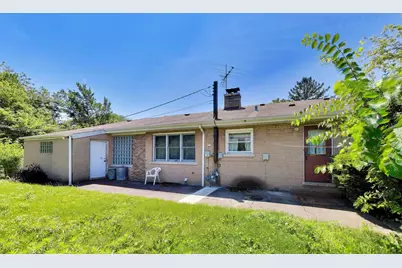 3360 W Arthur Avenue, Lincolnwood, IL 60712 - Photo 25
