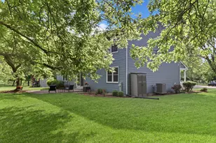 827 Hartford Dr, Gurnee, IL 60031 - Photo 33