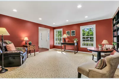 827 Hartford Drive, Gurnee, IL 60031 - Photo 7