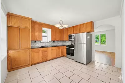 2701 Carmel Boulevard, Zion, IL 60099 - Photo 5