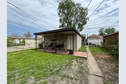 8431 S Dante Avenue, Chicago, IL 60619 - Photo 11