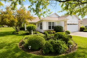 673 Saugatuk Cir, Romeoville, IL 60446 - Photo 1
