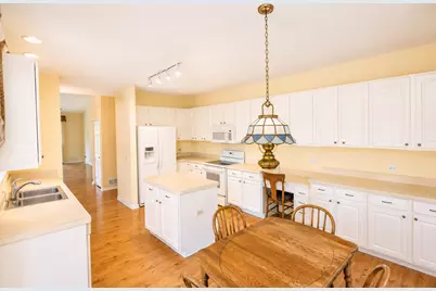 673 Saugatuk Circle, Romeoville, IL 60446 - Photo 5
