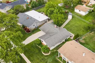 1755 Monticello Rd, Hoffman Estates, IL 60169 - Photo 29