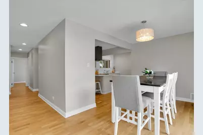 1755 Monticello Road, Hoffman Estates, IL 60169 - Photo 9
