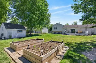 1000 Timberwood Ln, Algonquin, IL 60102 - Photo 27