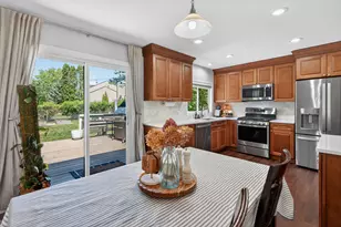 1000 Timberwood Ln, Algonquin, IL 60102 - Photo 11