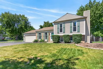 1000 Timberwood Lane, Algonquin, IL 60102 - Photo 3