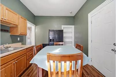 305 Monroe Avenue, Dixon, IL 61021 - Photo 13