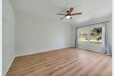 2158 Pleasure View Road, Aurora, IL 60506 - Photo 15