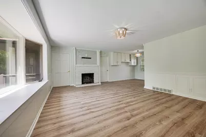 2158 Pleasure View Road, Aurora, IL 60506 - Photo 13