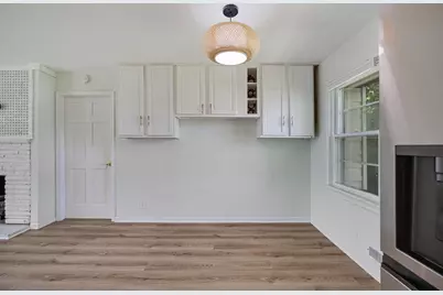 2158 Pleasure View Road, Aurora, IL 60506 - Photo 11