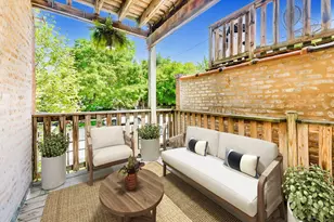 2148 N Sawyer Ave, Chicago, IL 60647 - Photo 21