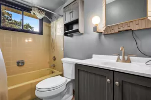 409 Marion St, Roselle, IL 60172 - Photo 21