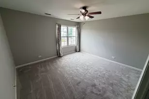 261 Arboretum Dr, Lombard, IL 60148 - Photo 25
