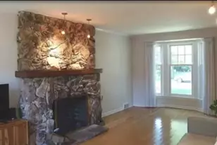 6843 Tripp Ave, Lincolnwood, IL 60712 - Photo 3
