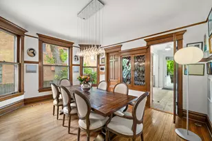 819 W Junior Terrace, Chicago, IL 60613 - Photo 19
