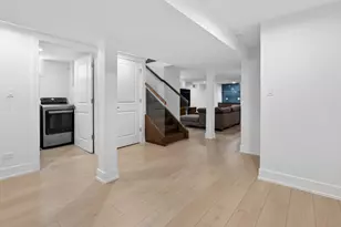 5313 Crain St, Skokie, IL 60077 - Photo 23