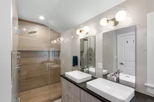 5313 Crain St, Skokie, IL 60077 - Photo 17