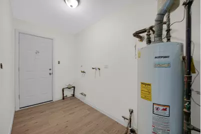 16801 Head Avenue, Hazel Crest, IL 60429 - Photo 15