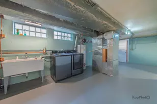 8500 W Carmen Ave, Chicago, IL 60656 - Photo 25
