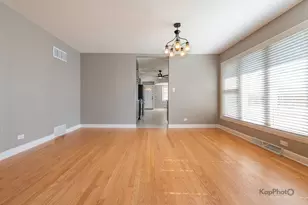 8500 W Carmen Ave, Chicago, IL 60656 - Photo 7