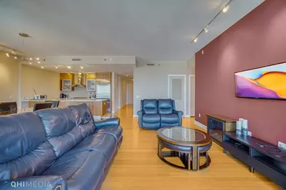 340 E Randolph Street #4804, Chicago, IL 60601 - Photo 15