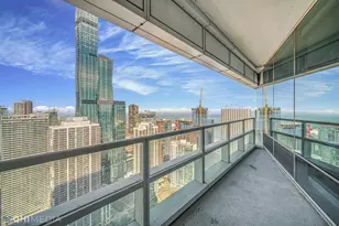 340 E Randolph St, Chicago, IL 60601 - Photo 5
