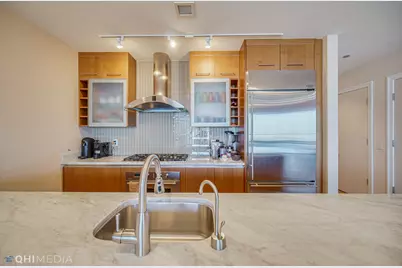 340 E Randolph Street #4804, Chicago, IL 60601 - Photo 13