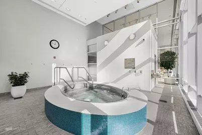 340 E Randolph Street #4804, Chicago, IL 60601 - Photo 29