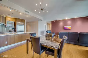 340 E Randolph St, Chicago, IL 60601 - Photo 11