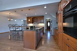 921 Greendale Ave, Park Ridge, IL 60068 - Photo 13