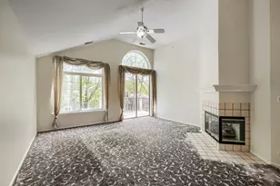 1619 Camberley Ct, Bartlett, IL 60103 - Photo 7
